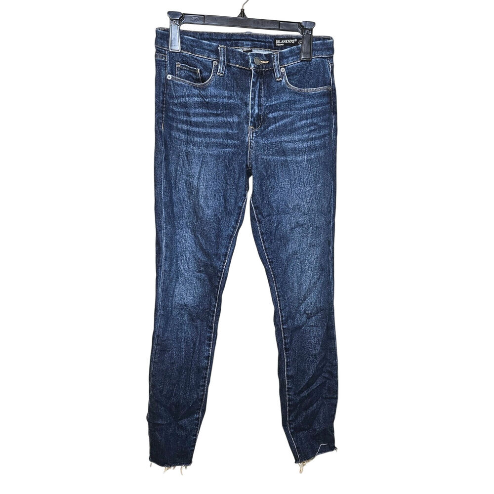 Blank NYC Distressed Cut Off JEans Size 27 The Bond Jeans Comfy